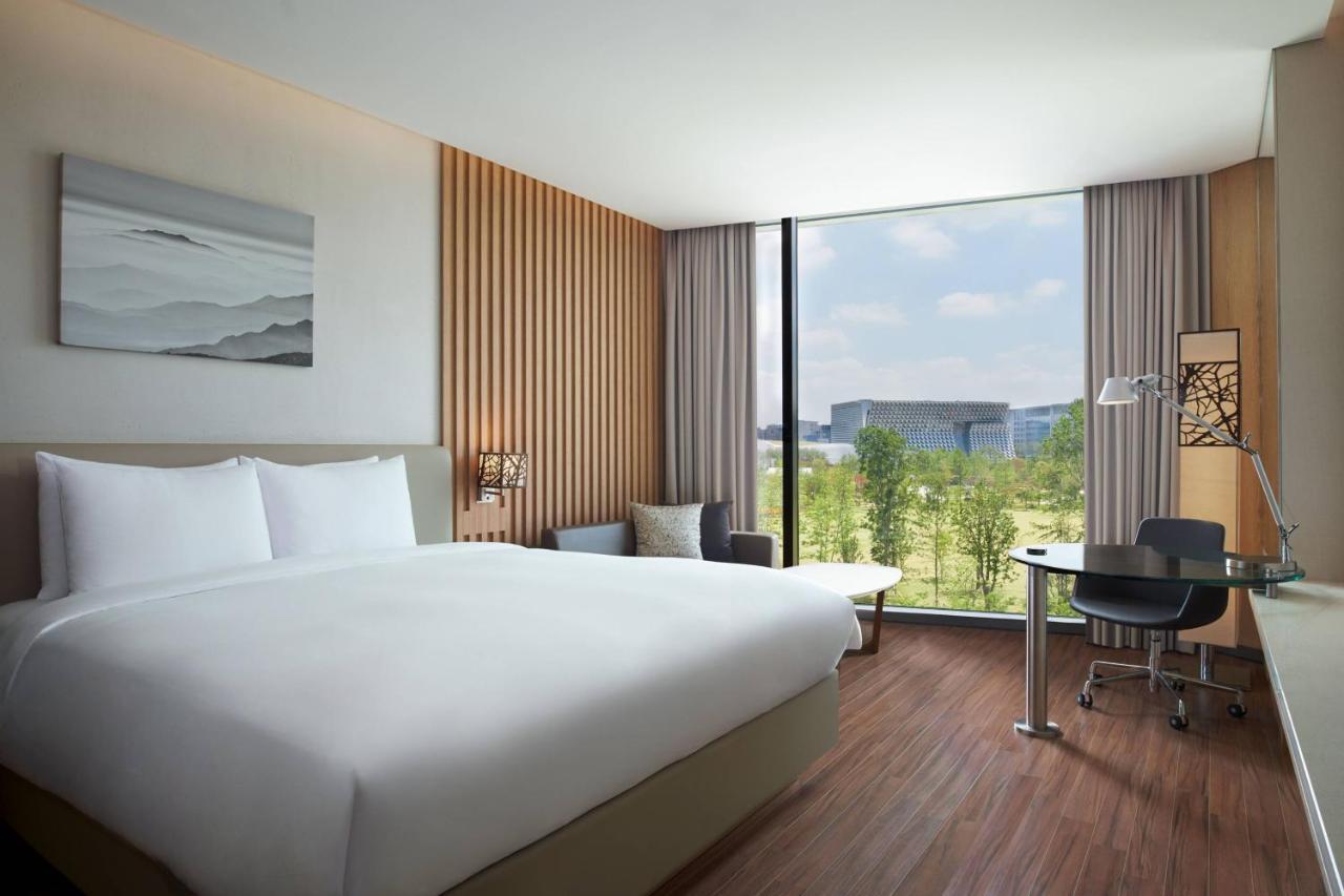 Courtyard By Marriott Seoul Botanic Park Hotel Exterior photo