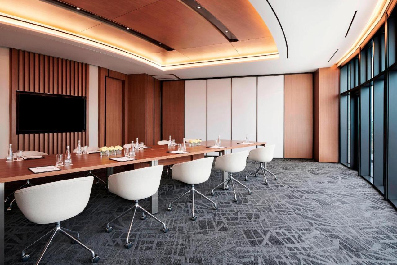 Courtyard By Marriott Seoul Botanic Park Hotel Exterior photo