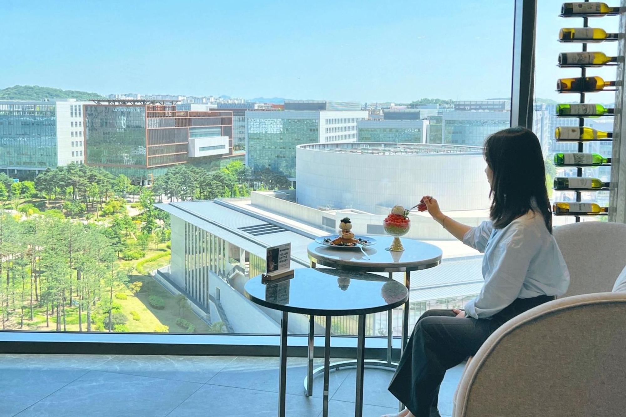 Courtyard By Marriott Seoul Botanic Park Hotel Exterior photo