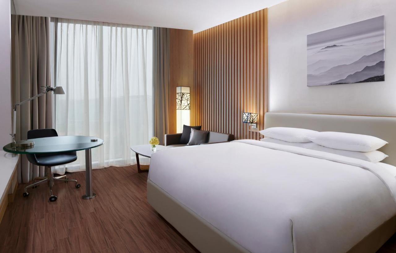 Courtyard By Marriott Seoul Botanic Park Hotel Exterior photo